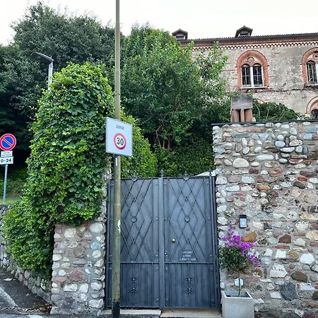 Daire Garden Castle Desenzano del Garda